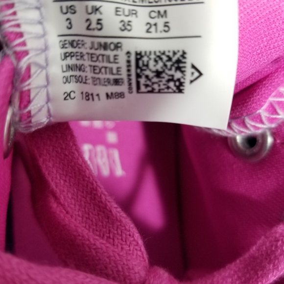 GONE 2 FOR 85 Converse Low Tops - Picture 5 of 8